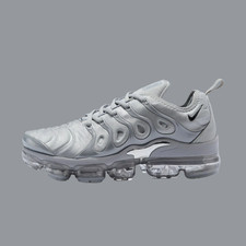   DS Nike Air Vapormax TN Plus Triple Silver Men  s Size Sneaker Running Shoes