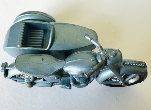 VINTAGE 1960 LESNEY MATCHBOX NO. 4 TRIUMPH T110 MOTORCYCLE & SIDECAR STEEL BLUE - Picture 6 of 10