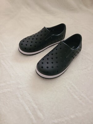 Cat and Jack Boys Shoes, Water Shoes, Beach/ Pool Shoes, KIDS Size