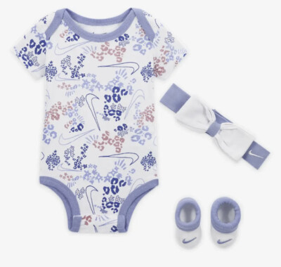 New 3-Piece Nike Baby Girl Outfit Size 0-6 Months *Bodysuit Booties  Headband*NIB