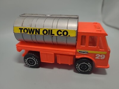 Vintage 1988 Remco Town Oil Co. #29 Plastic Oil Hauler orange Truck Toy 4.25 