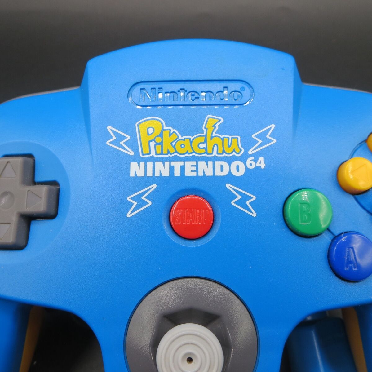 Nintendo 64 Controller Pikachu Blue Yellow NUS-005 N64 OEM Nintendo 64 Controller Pikachu Blue Yellow NUS-005 N64 OEM