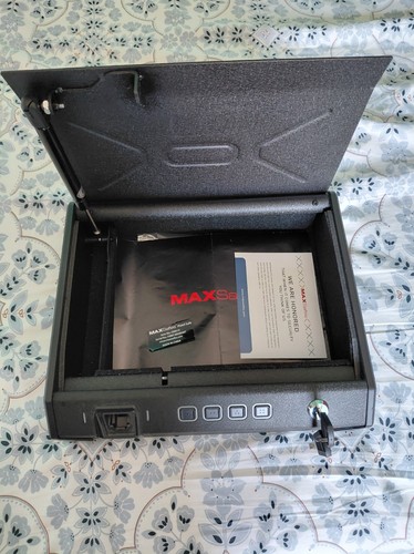 MAXSafes Biometric Gun Safe Finger Vein Recognition Lock Box Quick-Access WORKS