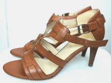 Via Spiga heeled ankle strap sandals tan with stacked heel New in Box 7M