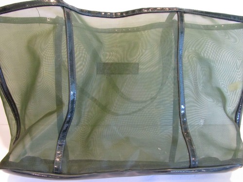 Bolso de Mano Marshall Field's & Co. VERDE Malla con Asa de Vinilo Verde - Imagen 6 de 9