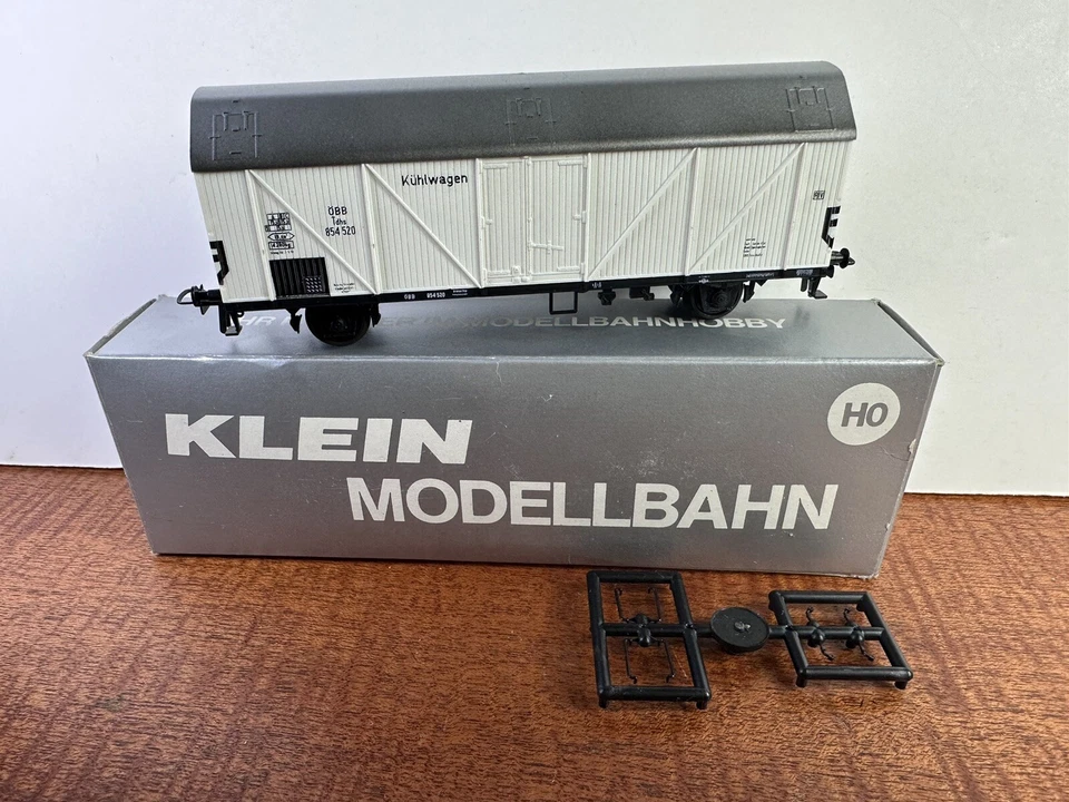 HO Scale 3191 Klein Modellbahn Refrigerated Freight Wagon - Image 2 of 4