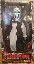 The Terrifier ART The Clown MDS Mega Scale 18In Doll by Mezco Toyz Brand New