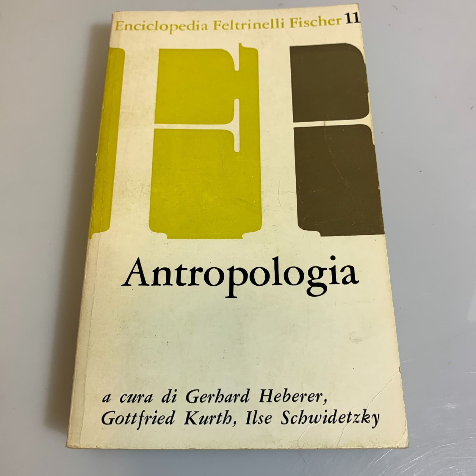 Antropologia a cura di Gerhard Heberer. Feltrinelli