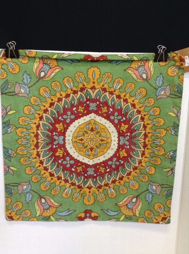 Funda de almohada boho floral cachemira de 18"" verde 18"" verde - Imagen 2 de 4