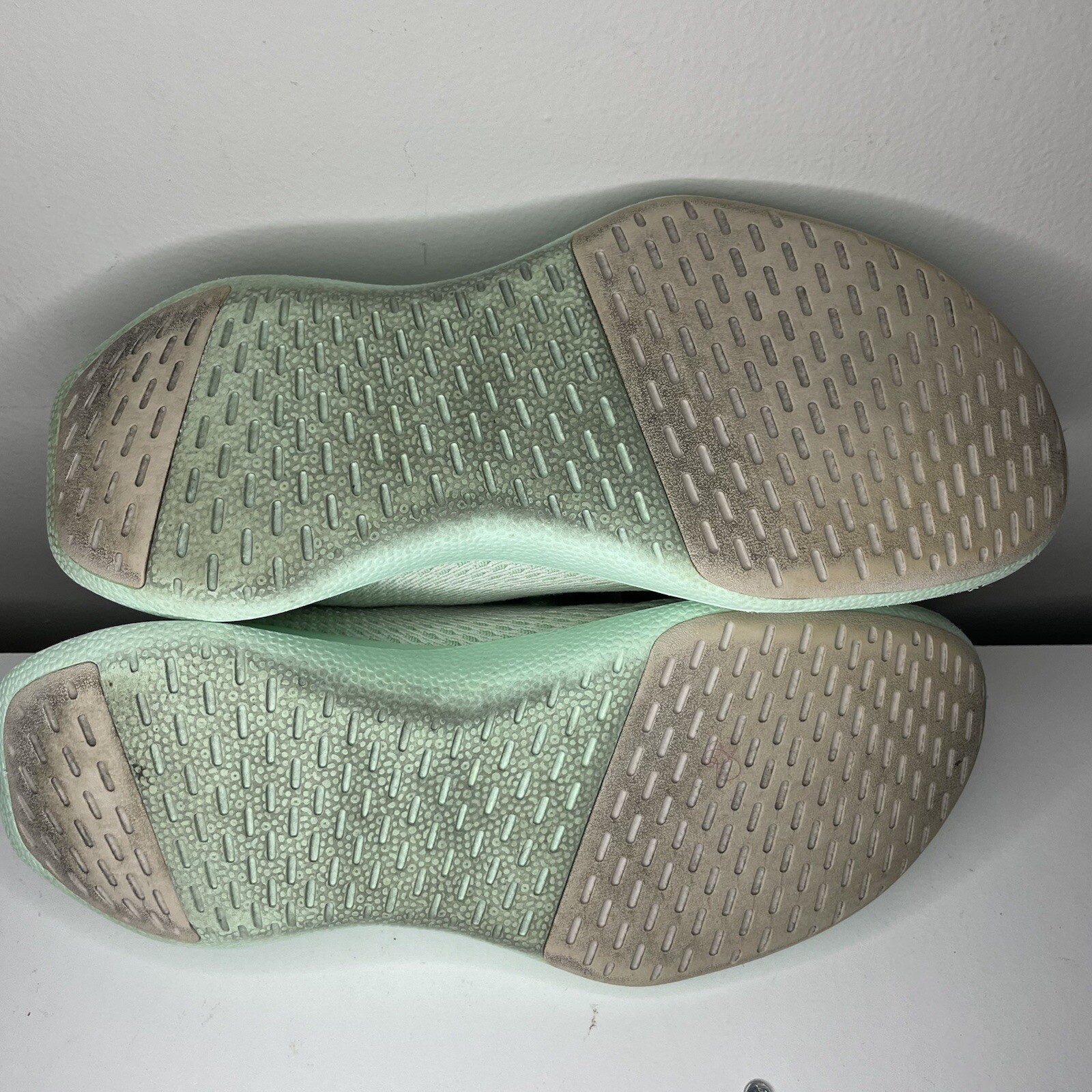 Allbirds Tree Dasher Women US 9 Running Shoes Mint Green White No