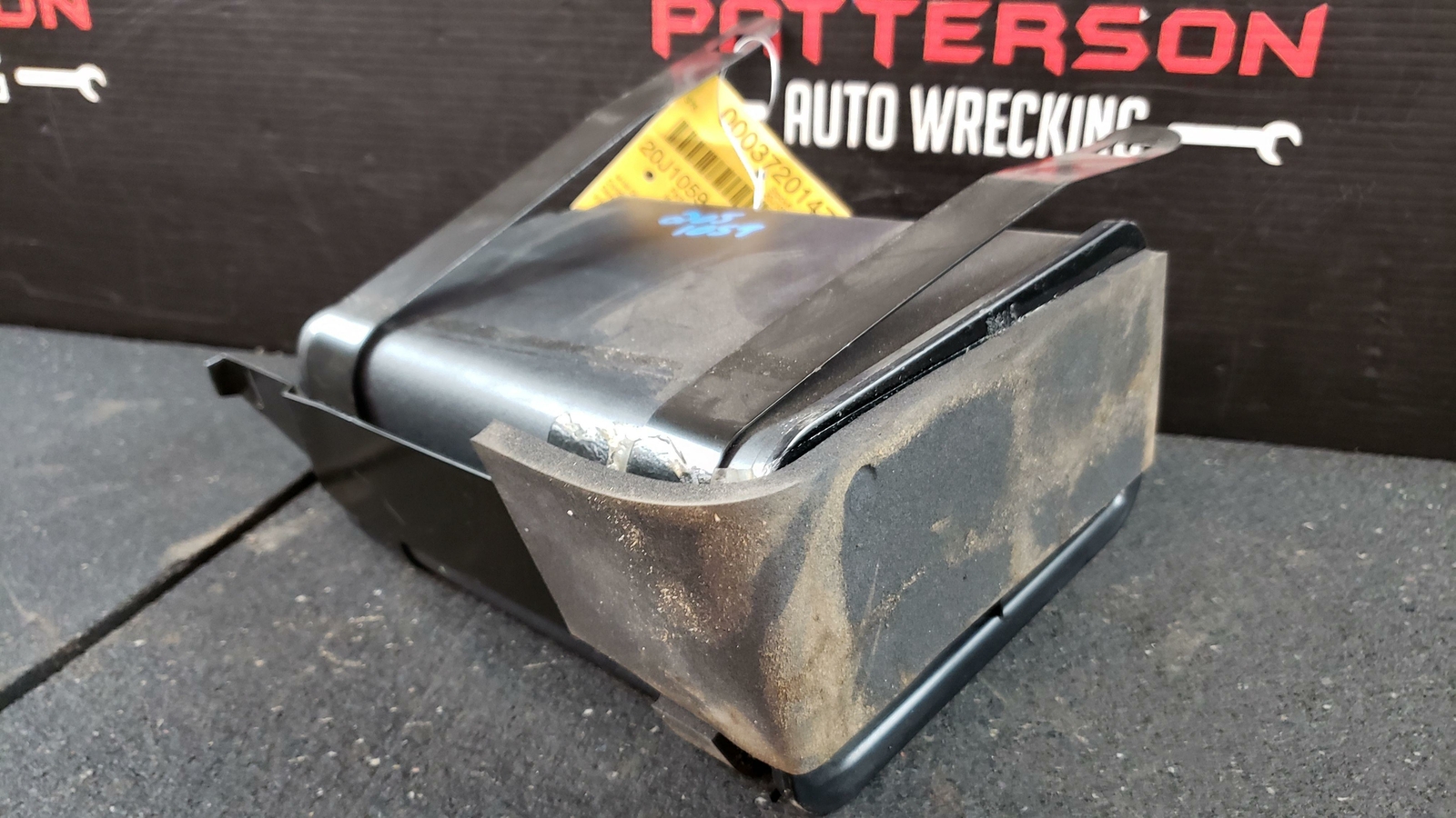 2005 MASERATI M139 QUATTROPORTE 4.2 FUEL GAS CHARCOAL EVAP EVAPORATOR CANISTER