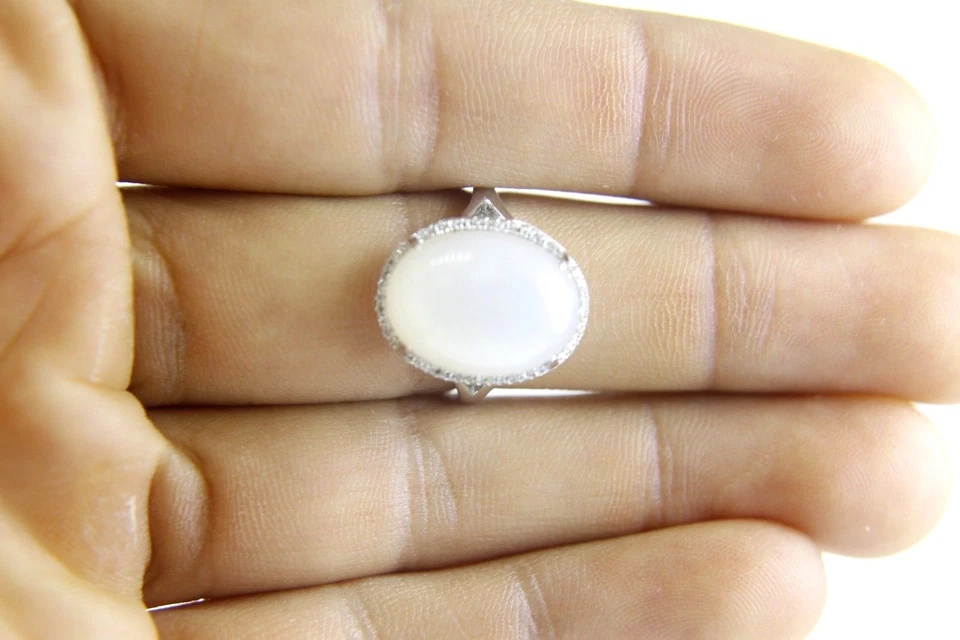 Natural Cabochon White Moon Stone & Diamond Halo Ring 14k White Gold 3.45Ct - Image 4 of 4