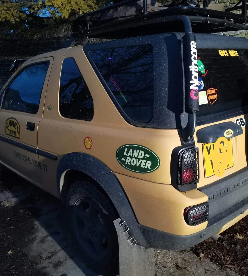 landrover freelander 1 face lift REAR LIGHT GUARDS (full set) - Image 4 of 4