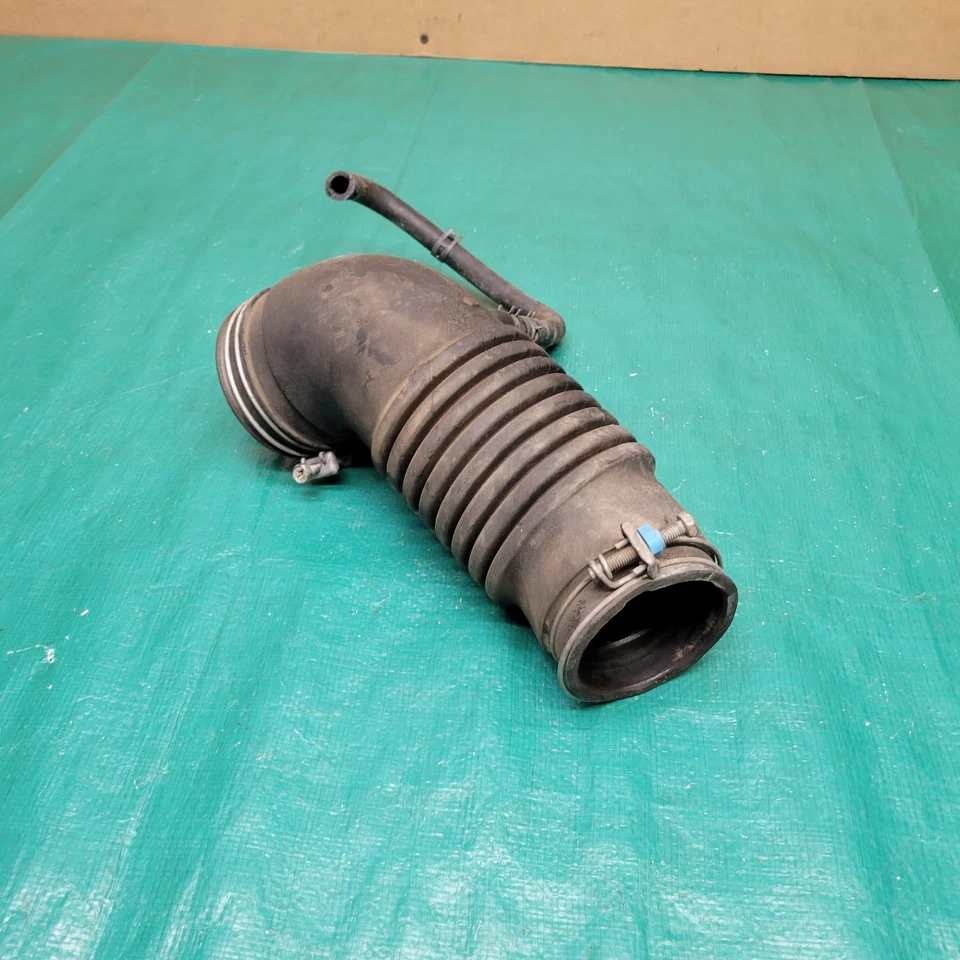 1994-1997 Toyota Previa SC 2.4L Air Intake Tube Hose Resonator OEM 17881-76070 - Image 3 of 4