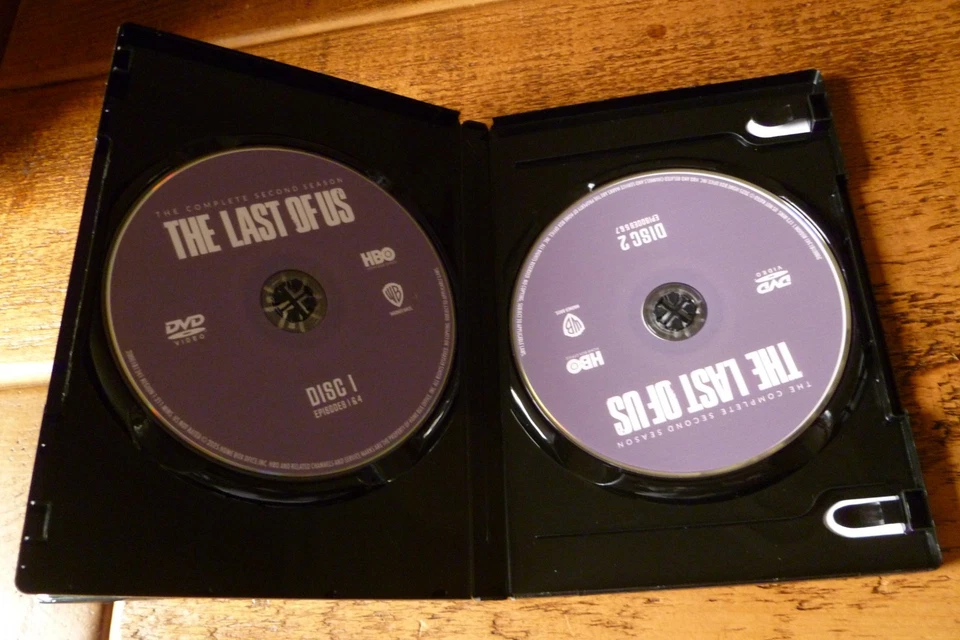 The Last of Us: The Complete First and Second Season [15] DVD Box Sets - Image 4 of 4