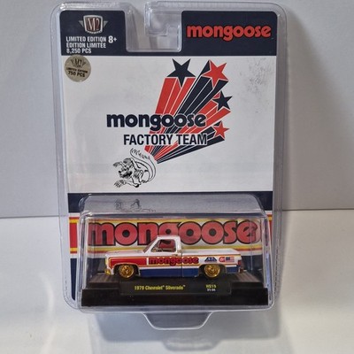 M2 Machines Mongoose Factory Team 1979 Chevrolet Silverado Pickup 1:64 LE
