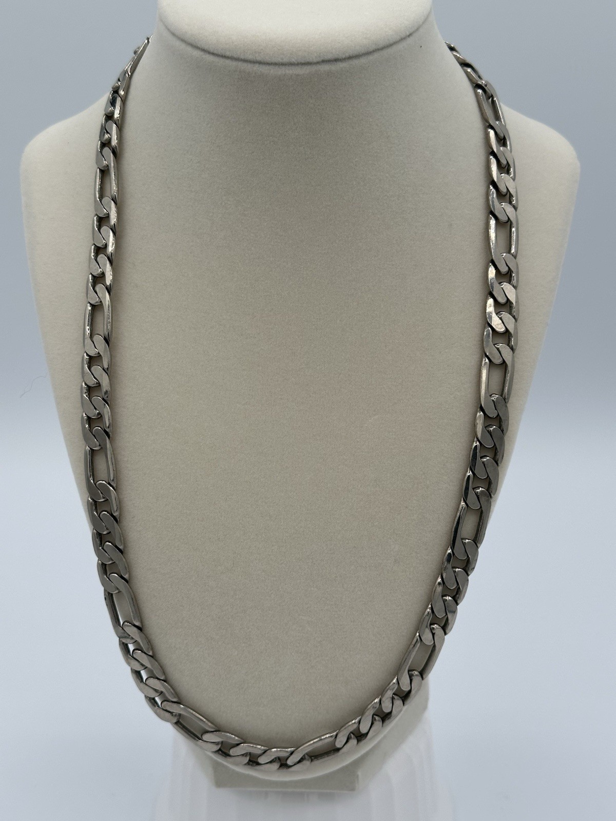 Heavy Solid 925 Sterling Silver Figaro Chain Neck… - image 1