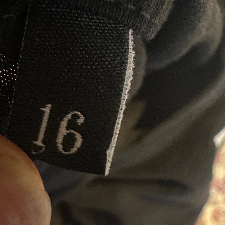 Camiseta Diesel Niños Talla 16 Estampado Mono Negra Foto 4 de 4