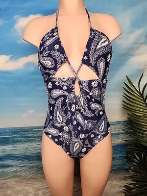 NWT Cupshe Womens One Piece Swimsuit Size Medium Halter Blue White Floral Paisl 