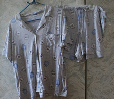 NWT RAE DUNN 2 Pc Pajama Set Size Medium Top  Pants Gray mug prints Buttons