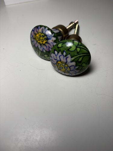 Bemalte Keramik Blumen Gänseblümchen Knöpfe zieht rund - Bild 13 von 13
