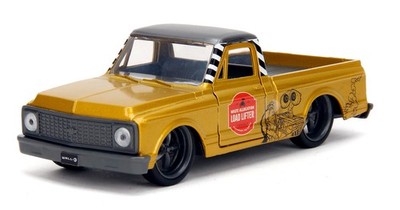JADA TOYS - Disney WALL-E Car - 1972 Chevrolet Cheynne Gold Color...