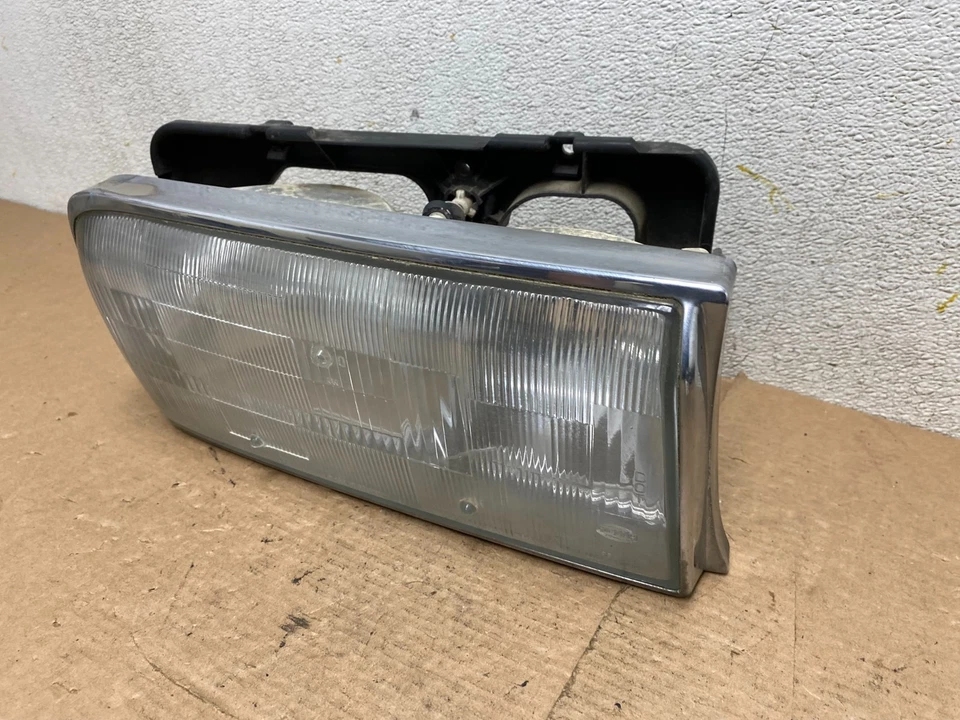 Faro halógeno pasajero derecho Jaguar Xj8 Vanden Plas 1988-1992 fabricante original p2740 DG Foto 2 de 4