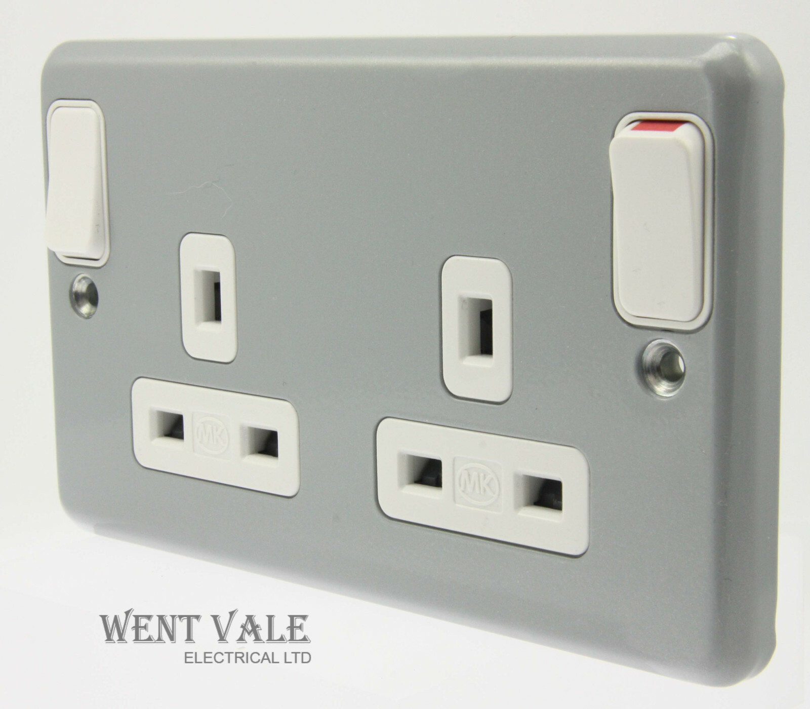 MK - K2945 ALM - Metalclad Plus - 13a 2g Switched Socket Outlet Outboard Rockers