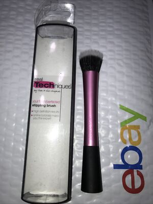 REAL TECHNIQUES Stippling Brush, Dual Fiber Plush Bristles unsealed NIP