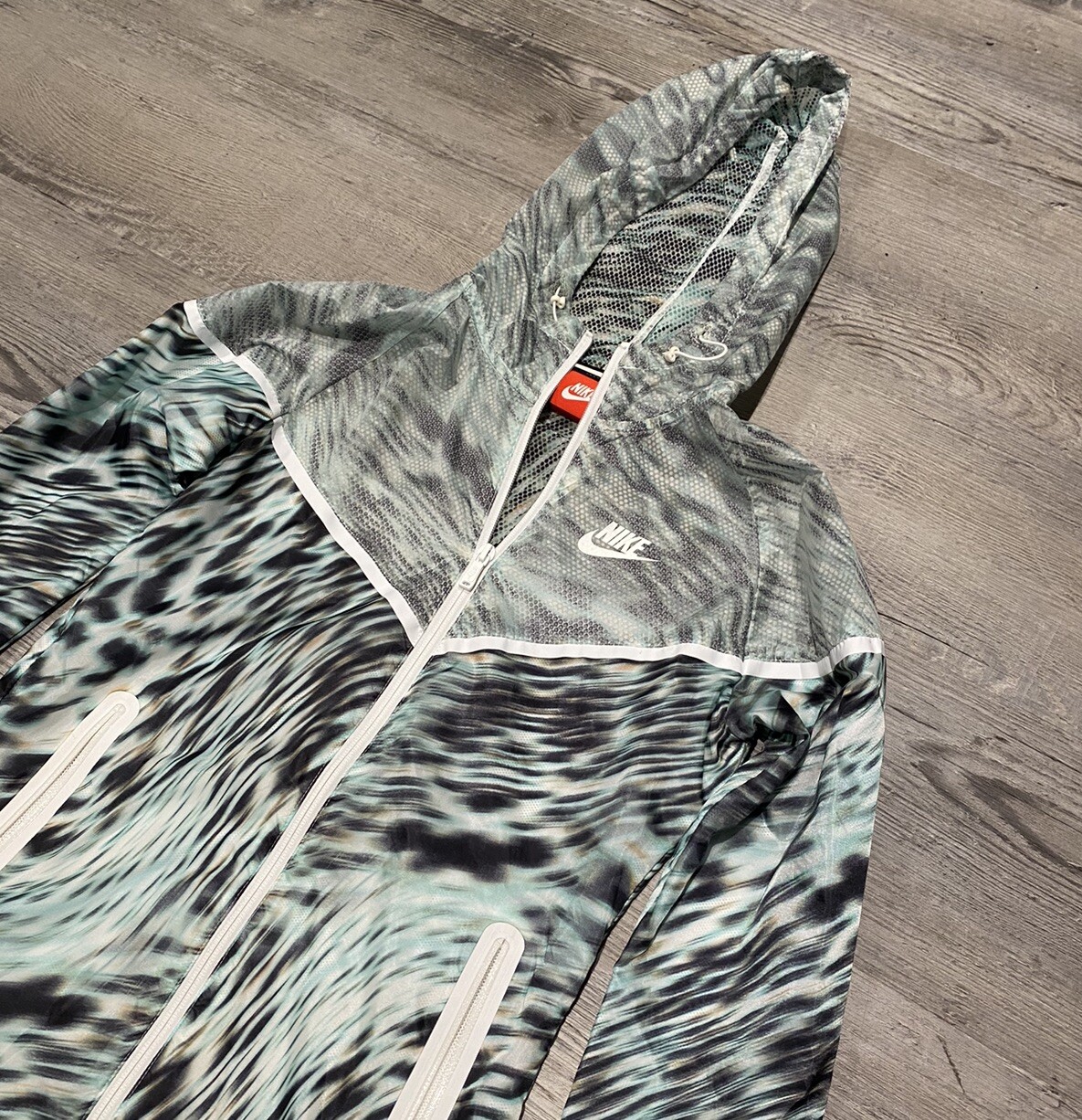 Nike Tech Hyperfuse Windrunner Full Zip Hooded Ja… - image 2