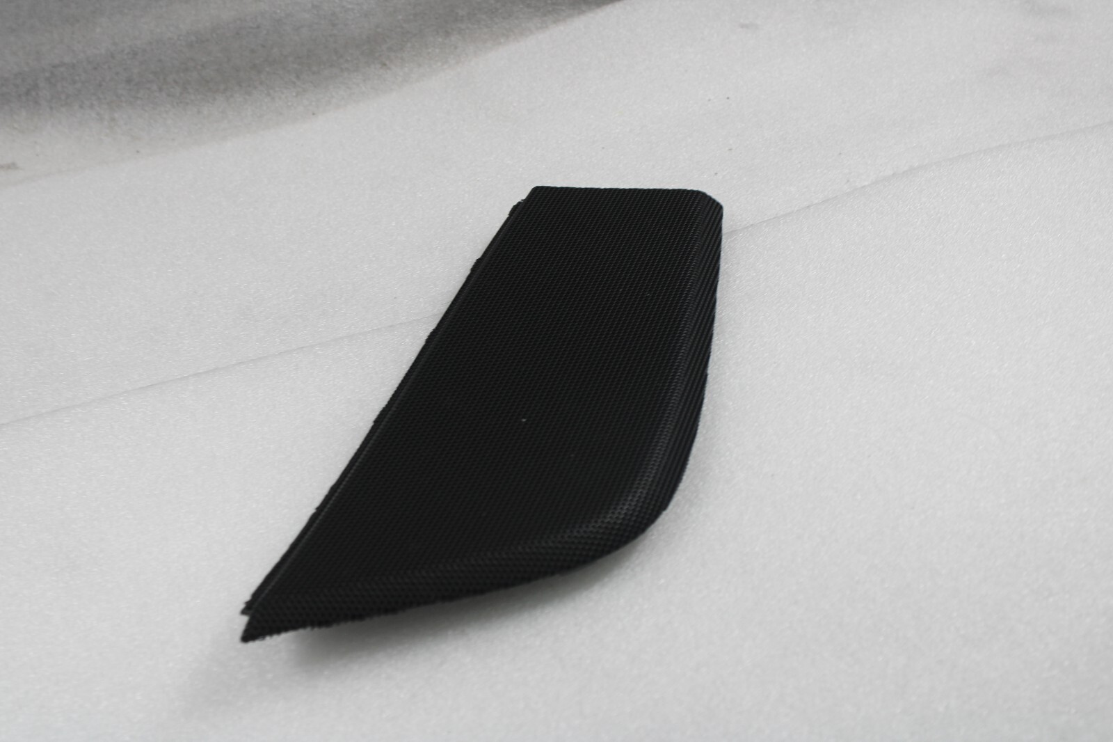 Ferrari California, RH, Right, Side Speaker Cover, Used, P/N 85867100