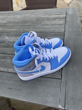 Herren - Jordan 1 Mid University Blue Grey