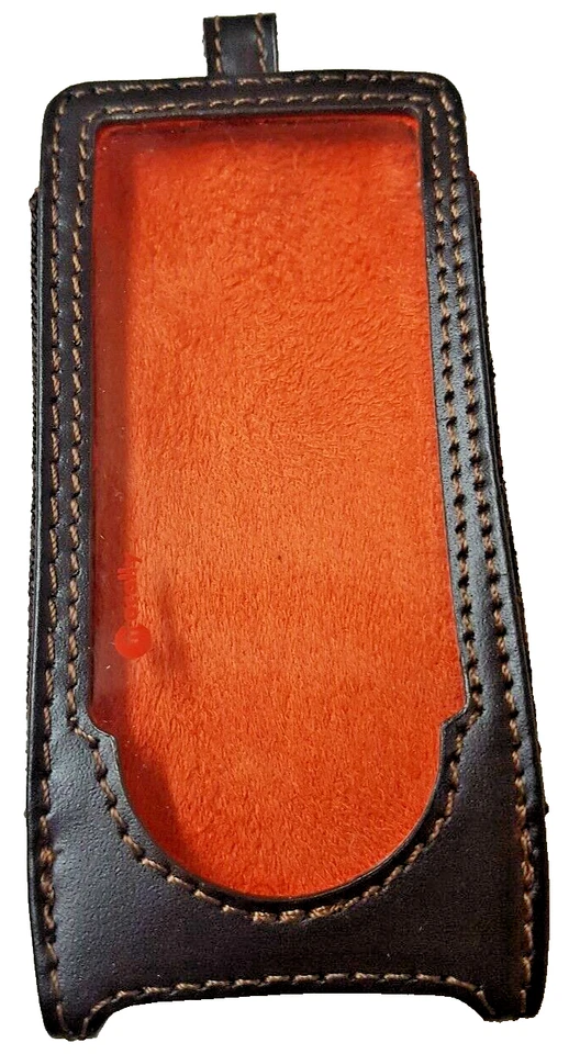 MACALLY DIVO  IPOD Nano 4th Generation Protective Leather Case Genuine - Image 3 of 4