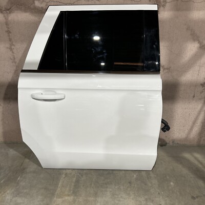 2018-2023 FORD EXPEDITION **MAX** XLT RIGHT REAR DOOR SHELL 132' WB WHITE