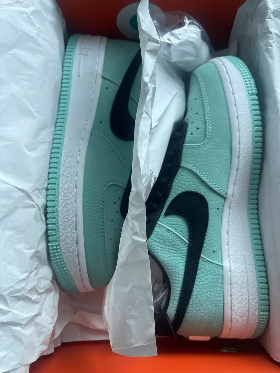 Nike Air Force 1 Tiffany & Co. Friends and Family Sneaker