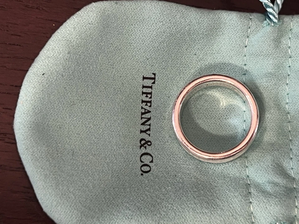 Tiffany & Co 1837 Anniversary Ring in Sterling Silver Band Size 7.5 With Bag - Image 2 of 4