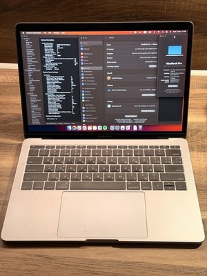 MacBook Pro 13,3 (A1708) Space Grau - i5 2,3 GHz / 8 GB / 128 GB - Guter Zustand