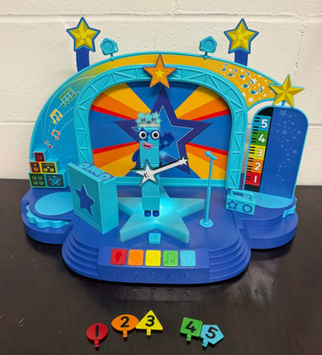 hand2mind Learning Resources - Numberblocks Five's Musical Superstar Stage
