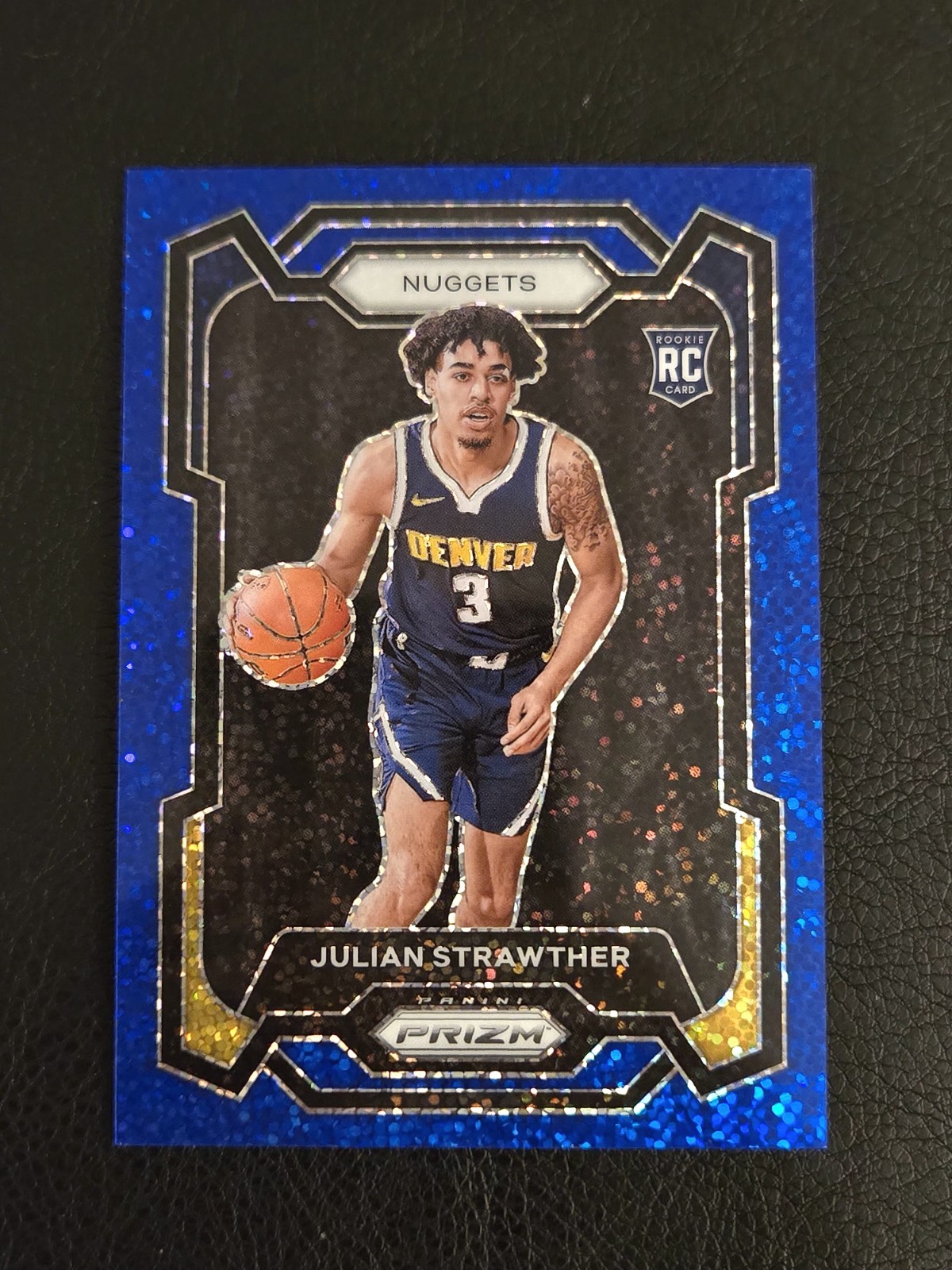 2023-24 Panini Prizm Julian Strawther Rookie Blue Sparkle Prizm /144 RC #133