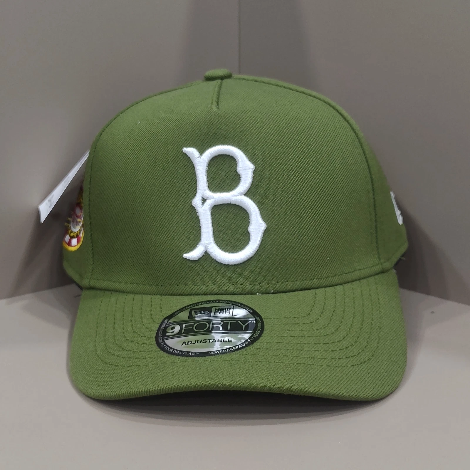Boston Red Sox Green Baseball Cap with Embroidered Logo Adjustable
Opens in a new window or tab
