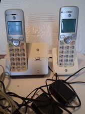 AT&T EL52103 Cordless Phone System Two Handsets.. with power cables