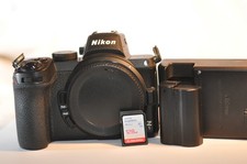 Nikon Z5 24.3 MP FX full frame mirrorless camera 9821 clicks 128GB SD card NICE