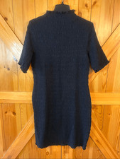 GAP Short Sleeve Black Smocked Midi Dress NWT Size Large (5610)