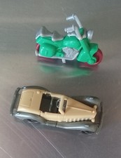 Jouets KINDER Lot Petites Voitures