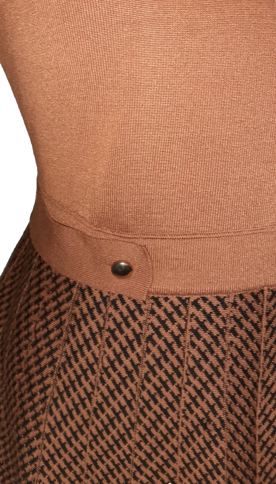 NEW LONDON TIMES Size XL Sweater Dress Brown Black 3/4 Sleeve Knee Length - Image 2 of 4