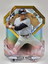 2022 Topps Baseball Diamond Greats Diamond Cut Card #DGDC-25 Willie Mays Giants