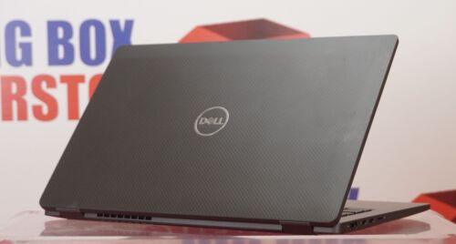 Dell 1K5V2 Latitude 7410 14-inch Laptop Intel i5, 8GB/256GB SSD - Open Box - Picture 3 of 7
