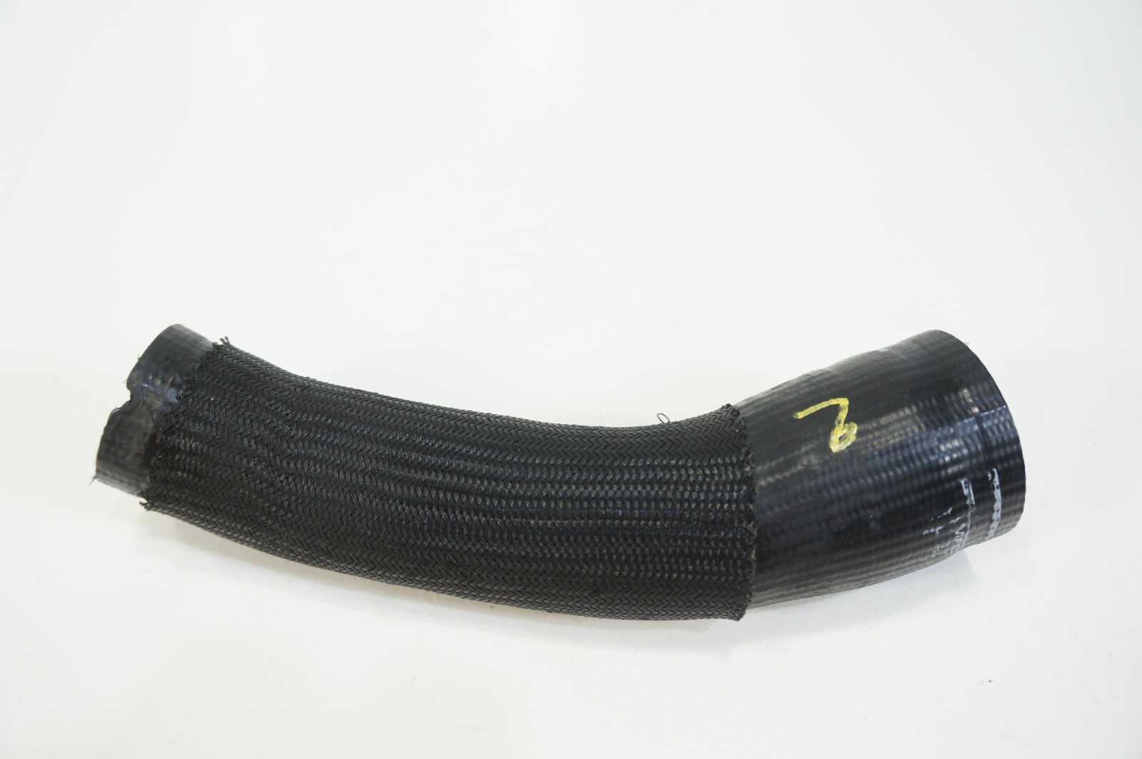 2014-2017 maserati ghibli 3.0l v6 driver side air intake duct hose pipe