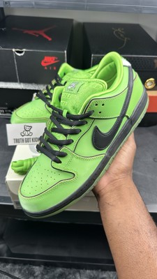 Size 11.5M - Nike The Powerpuff Girls x Dunk SB Low Buttercup