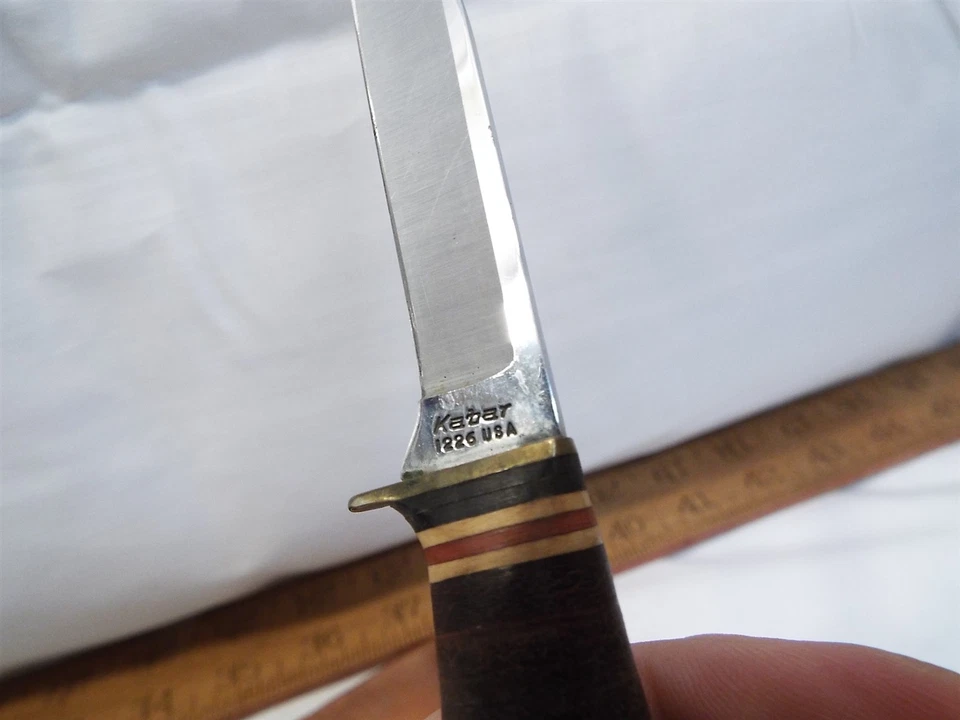 Cuchillo de caza Kabar 1226 EE. UU. Aleta pequeña pájaro y trucha hoja fija funda Ka-Bar Foto 3 de 4